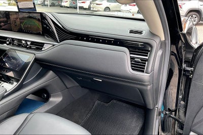 2025 INFINITI QX80 PURE