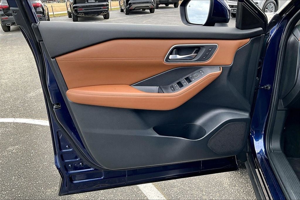 2024 Nissan Rogue Platinum