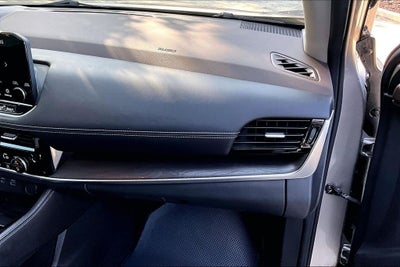 2022 Nissan Rogue Platinum