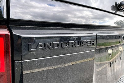 2026 Toyota Land Cruiser Base