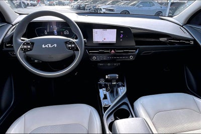 2023 Kia Niro EX