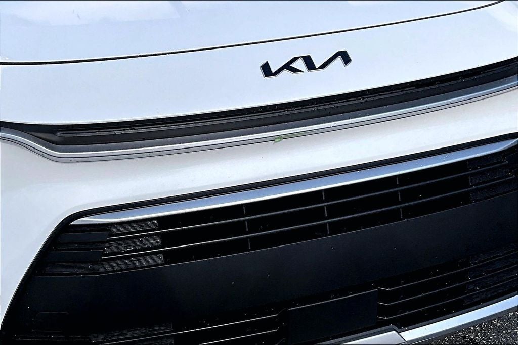 2023 Kia Niro EX