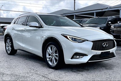 2018 INFINITI QX30 Premium