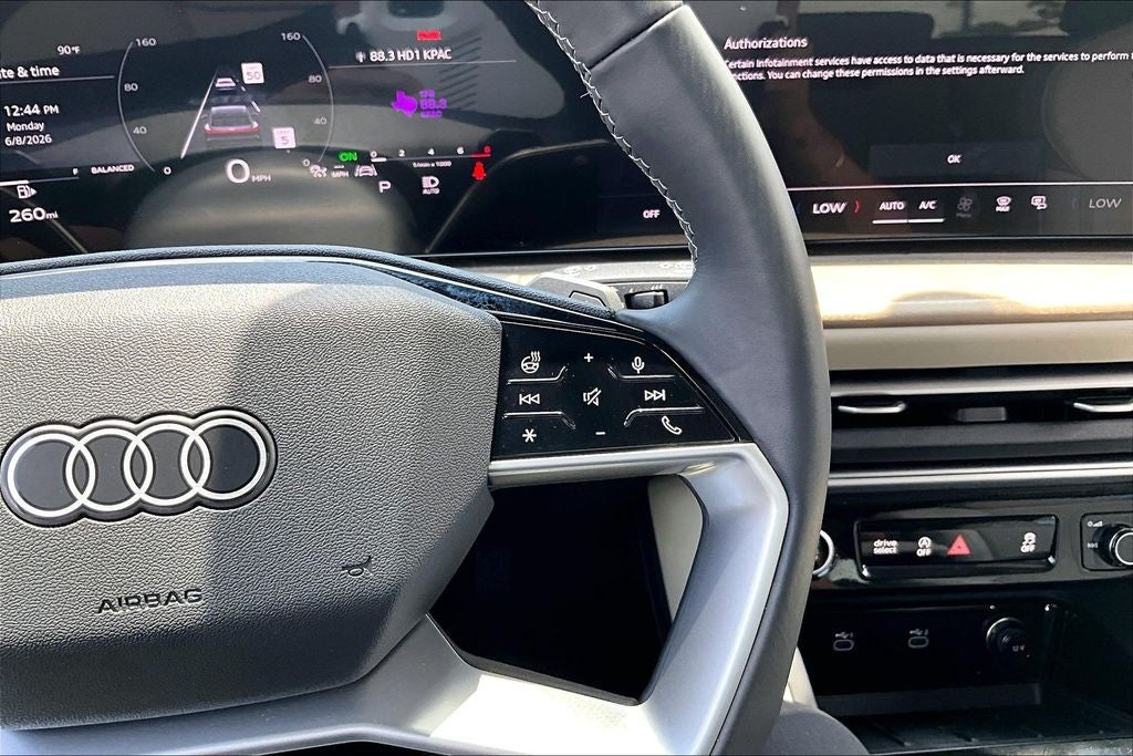 2025 Audi Q5 2.0T Prestige quattro