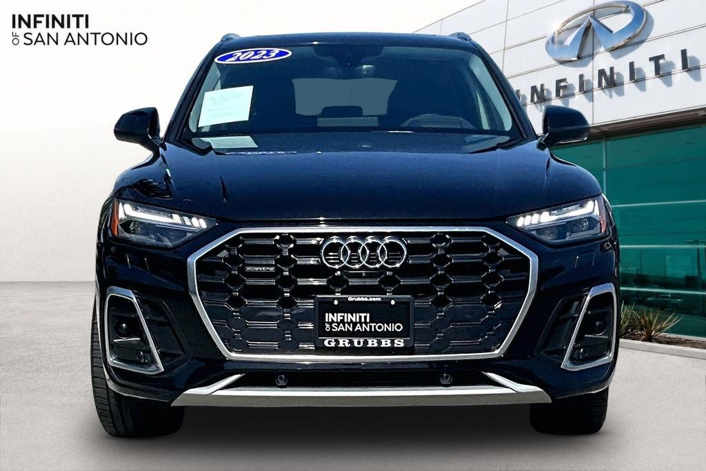 2023 Audi Q5 45 S line Prestige quattro