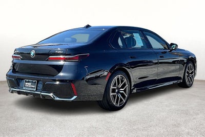 2024 BMW 7 Series 740i