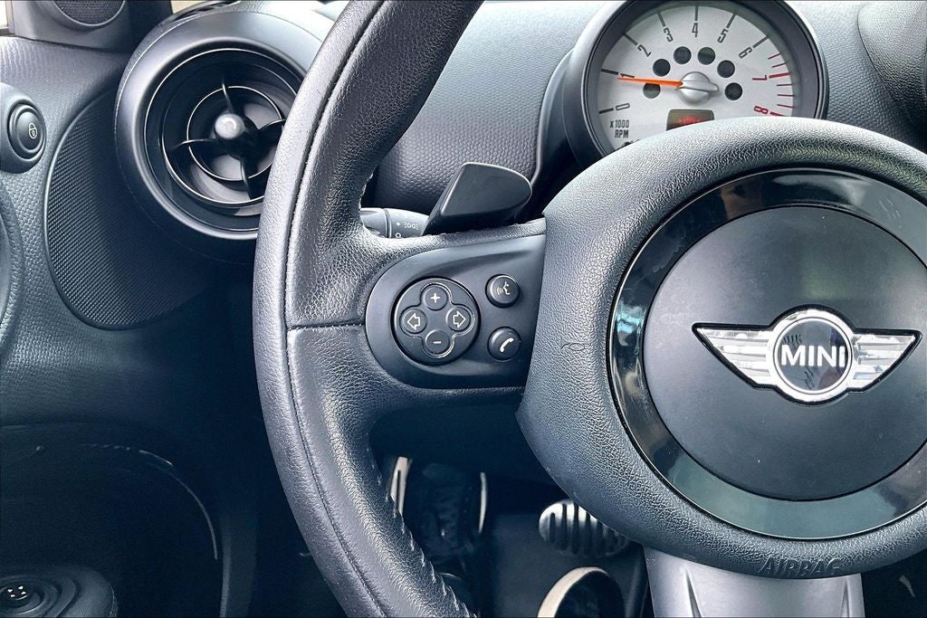 2014 MINI Cooper S Countryman Base