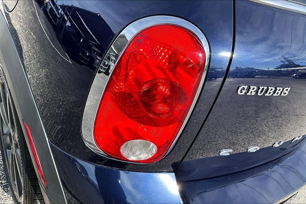 2014 MINI Cooper S Countryman Base