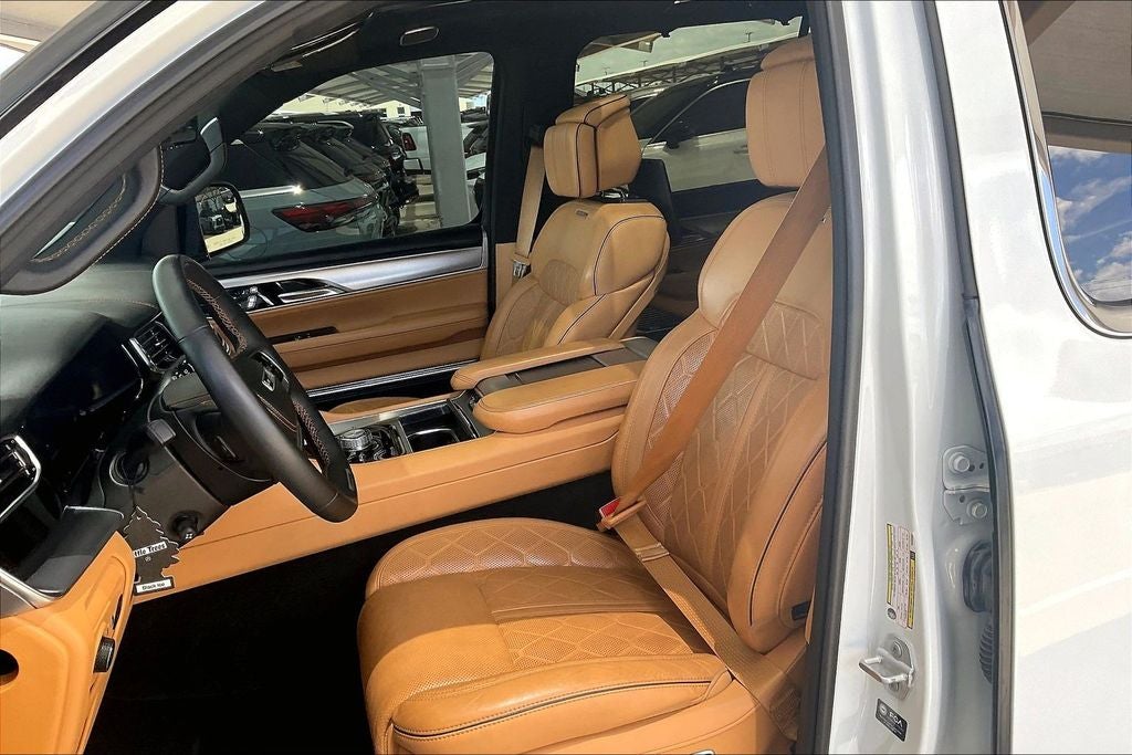 2023 Jeep Grand Wagoneer L Series III