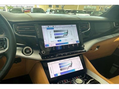 2023 Jeep Grand Wagoneer L Series III