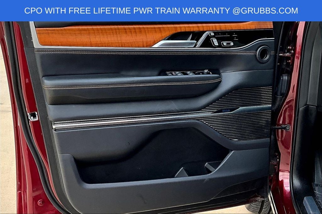 2024 Jeep Grand Wagoneer L Series III