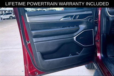 2025 Jeep Wagoneer Series II