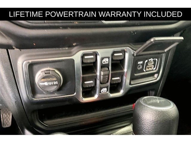 2022 Jeep Gladiator Sport