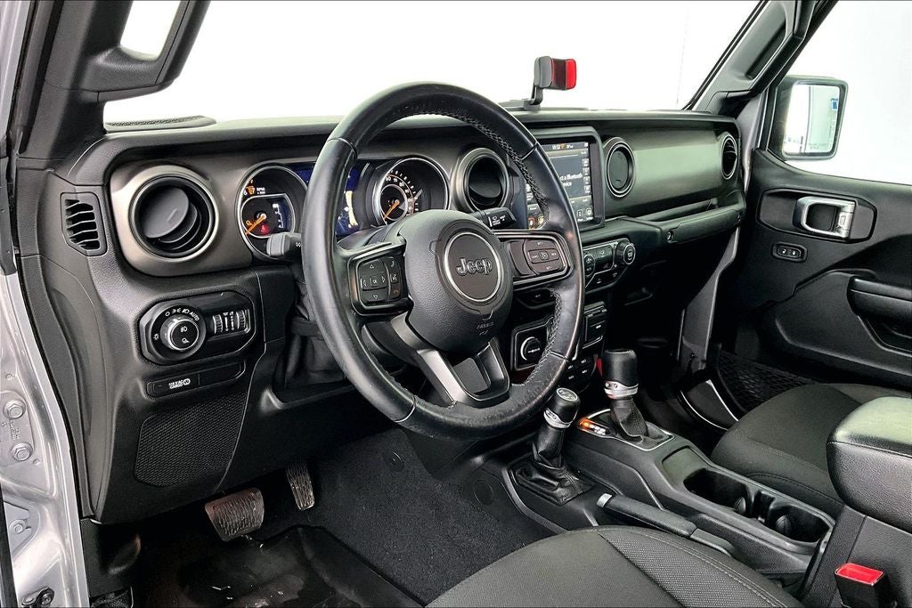 2021 Jeep Gladiator Sport