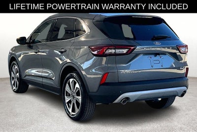 2025 Ford Escape Platinum