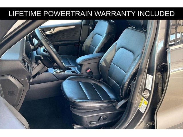 2025 Ford Escape Platinum