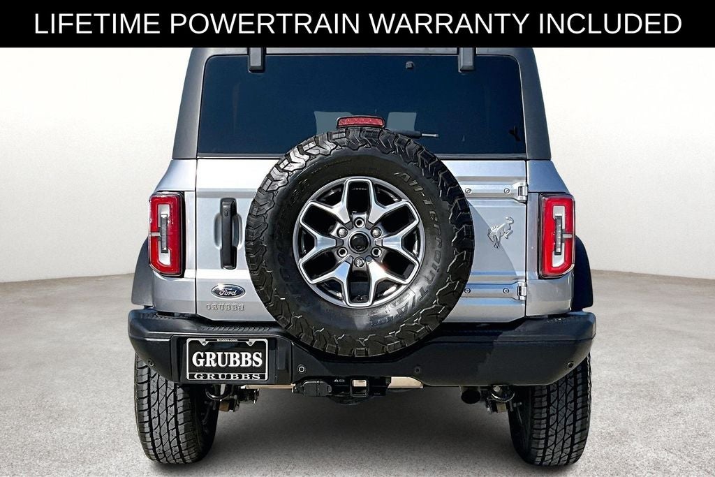 2023 Ford Bronco Base