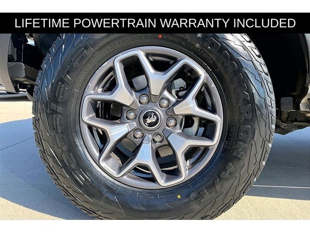 2023 Ford Bronco Base