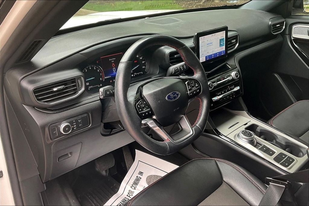 2022 Ford Explorer ST-Line