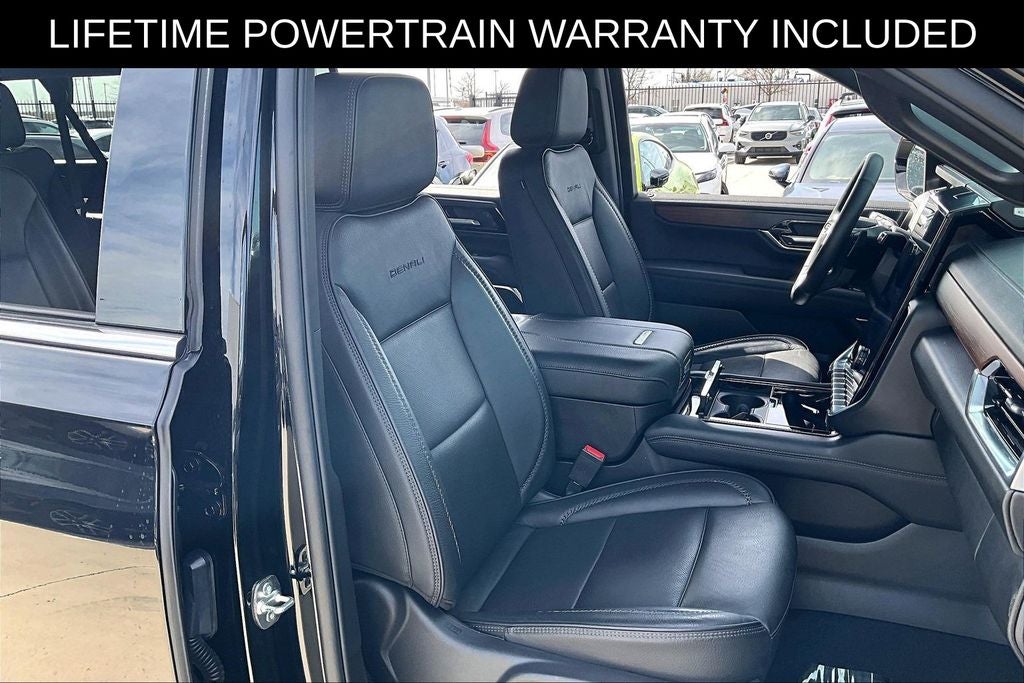 2025 GMC Yukon XL Denali