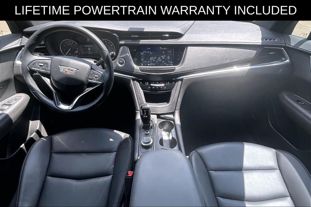 2024 Cadillac XT6 Luxury