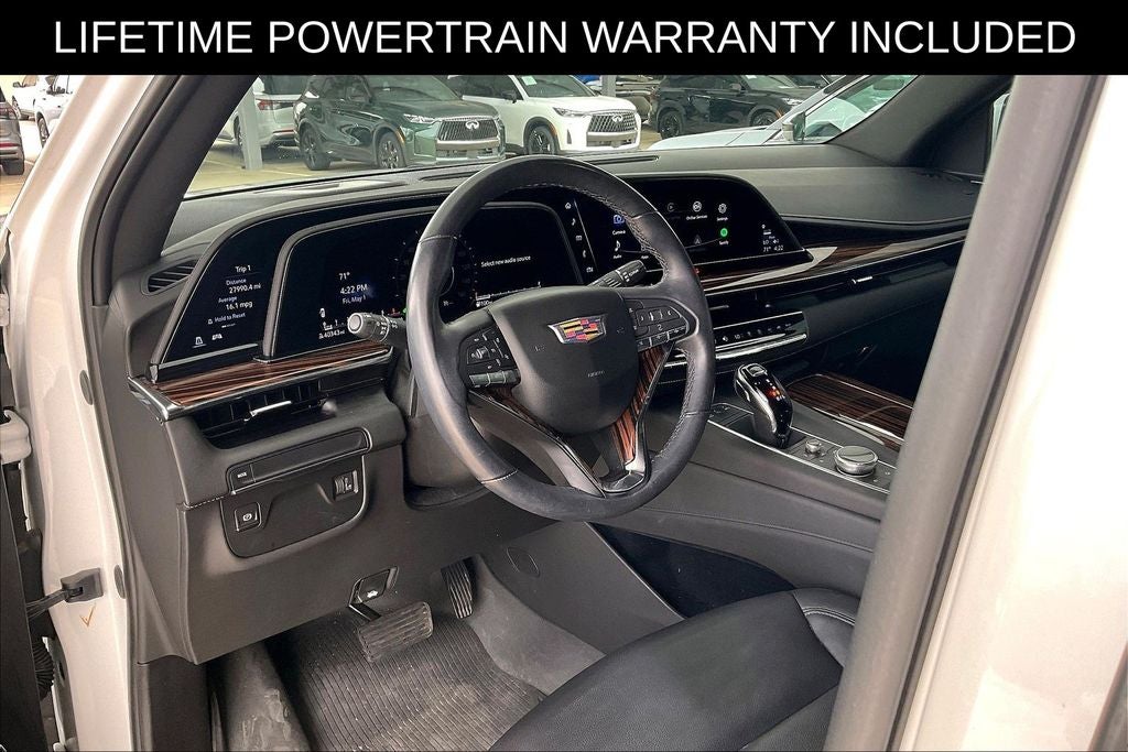 2024 Cadillac Escalade Luxury