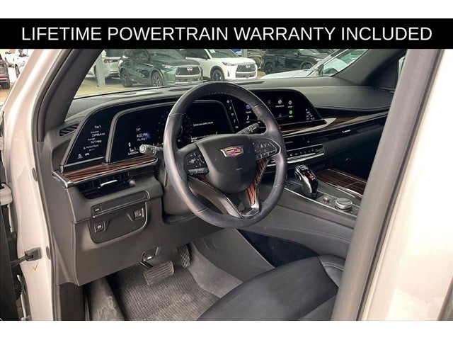 2024 Cadillac Escalade Luxury