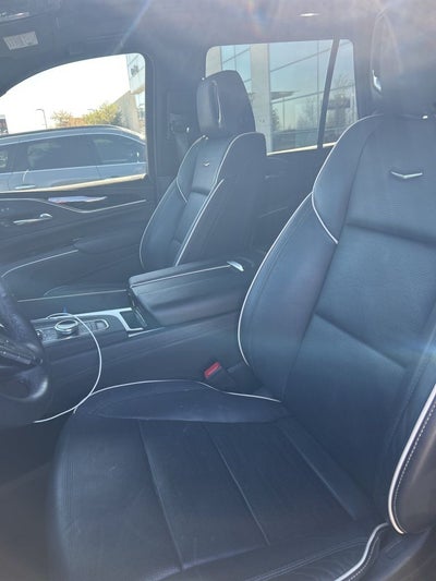 2022 Cadillac Escalade Sport