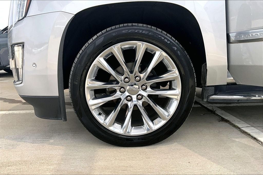 2020 Cadillac Escalade Luxury