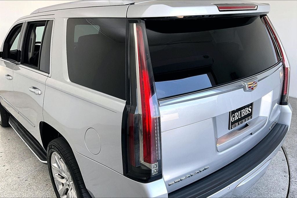 2020 Cadillac Escalade Luxury