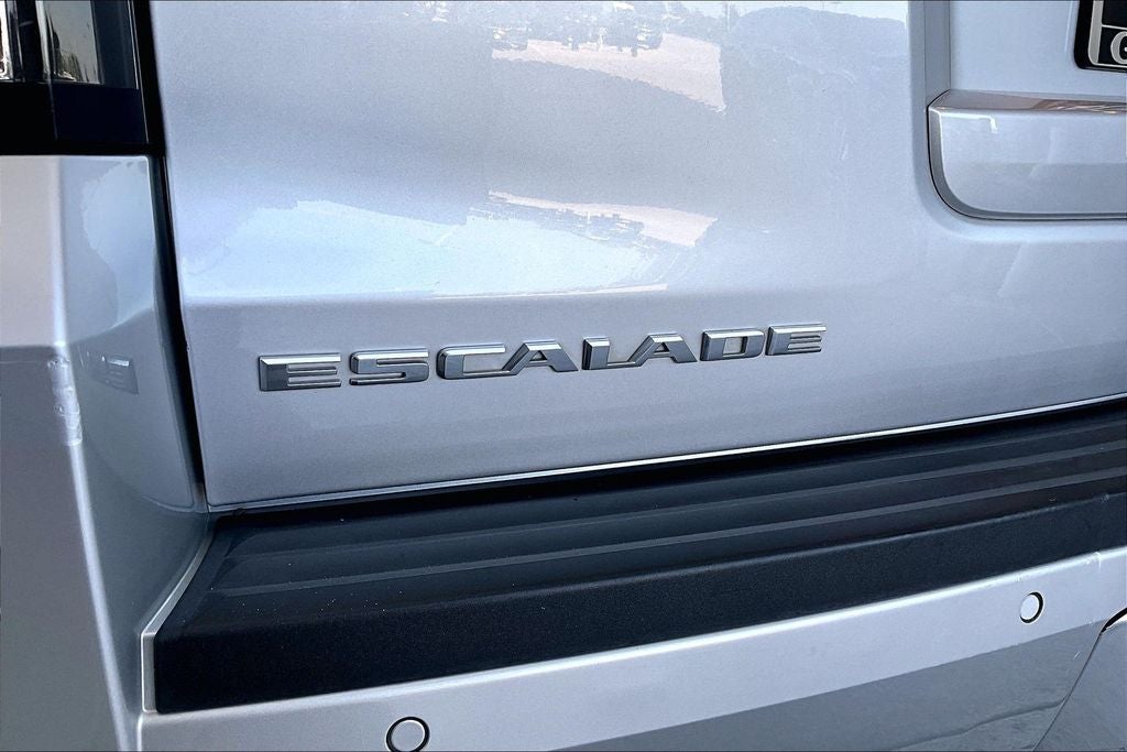 2020 Cadillac Escalade Luxury
