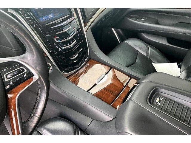 2020 Cadillac Escalade Luxury