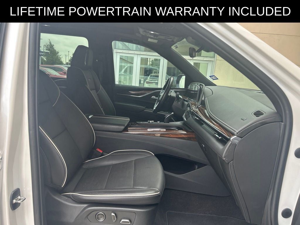 2023 Cadillac Escalade ESV Premium