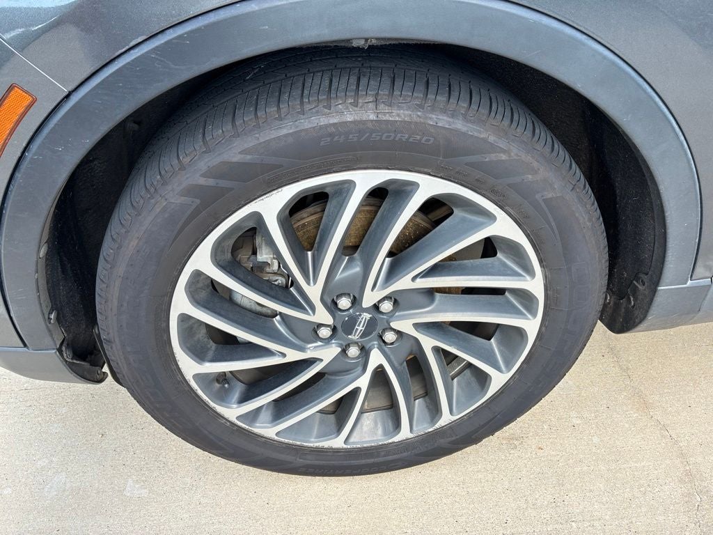 2020 Lincoln Nautilus Reserve