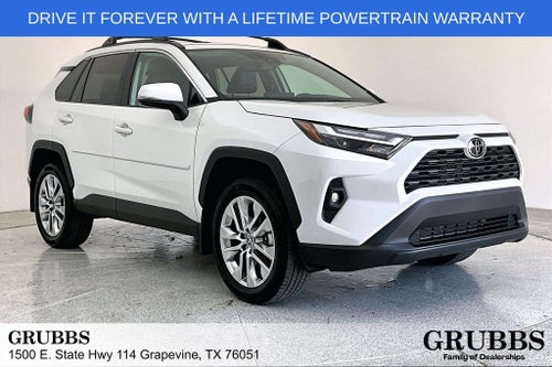 2025 Toyota RAV4 XLE Premium