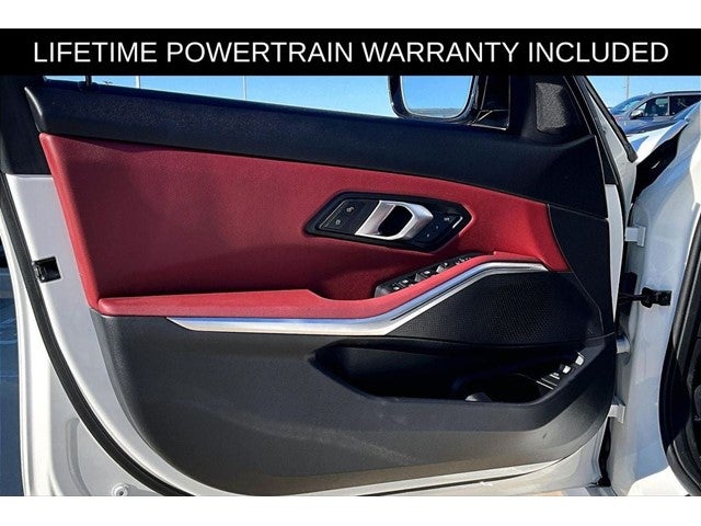 2025 BMW 3 Series 330i xDrive M Sport