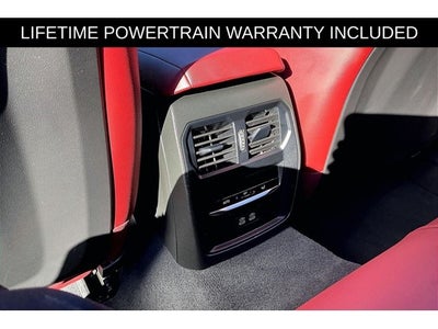 2025 BMW 3 Series 330i xDrive M Sport