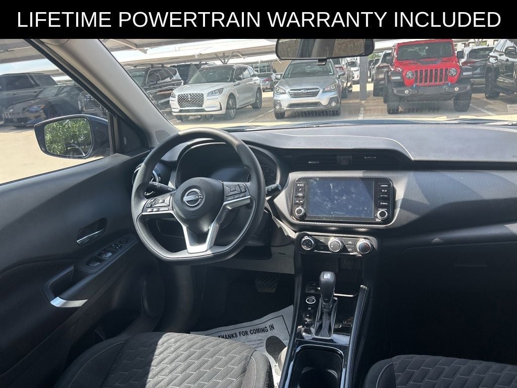 2023 Nissan Kicks SV