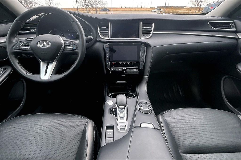 2022 INFINITI QX50 LUXE
