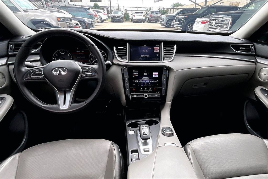 2023 INFINITI QX50 LUXE