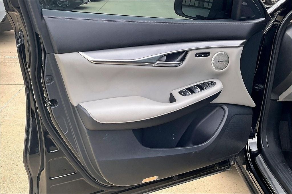 2023 INFINITI QX50 LUXE