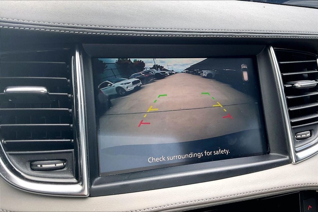 2023 INFINITI QX50 LUXE