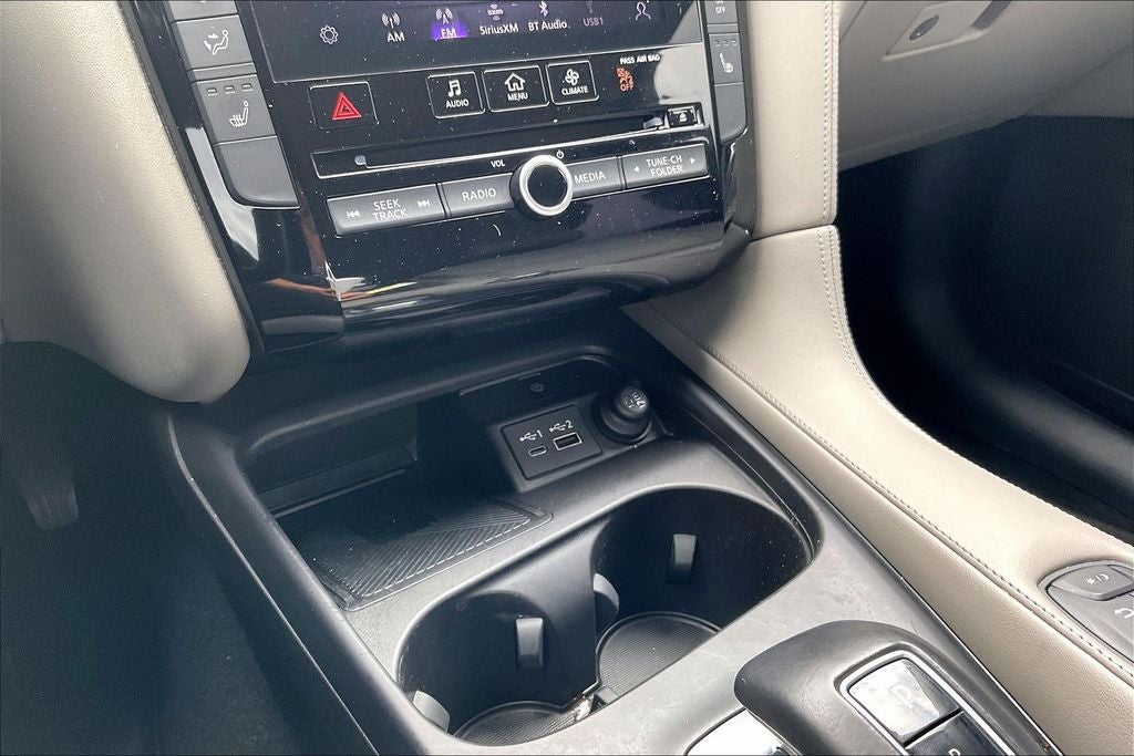 2023 INFINITI QX50 LUXE