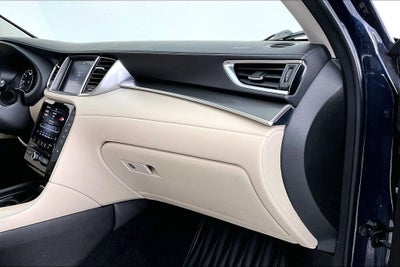 2022 INFINITI QX50 LUXE