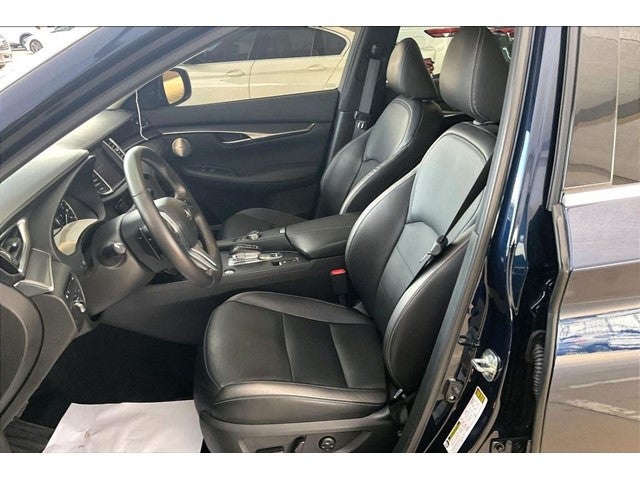 2024 INFINITI QX50 LUXE