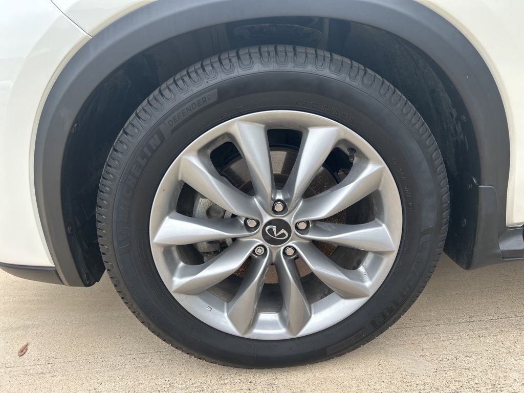 2021 INFINITI QX50 ESSENTIAL