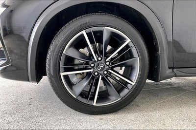 2023 INFINITI QX55 LUXE