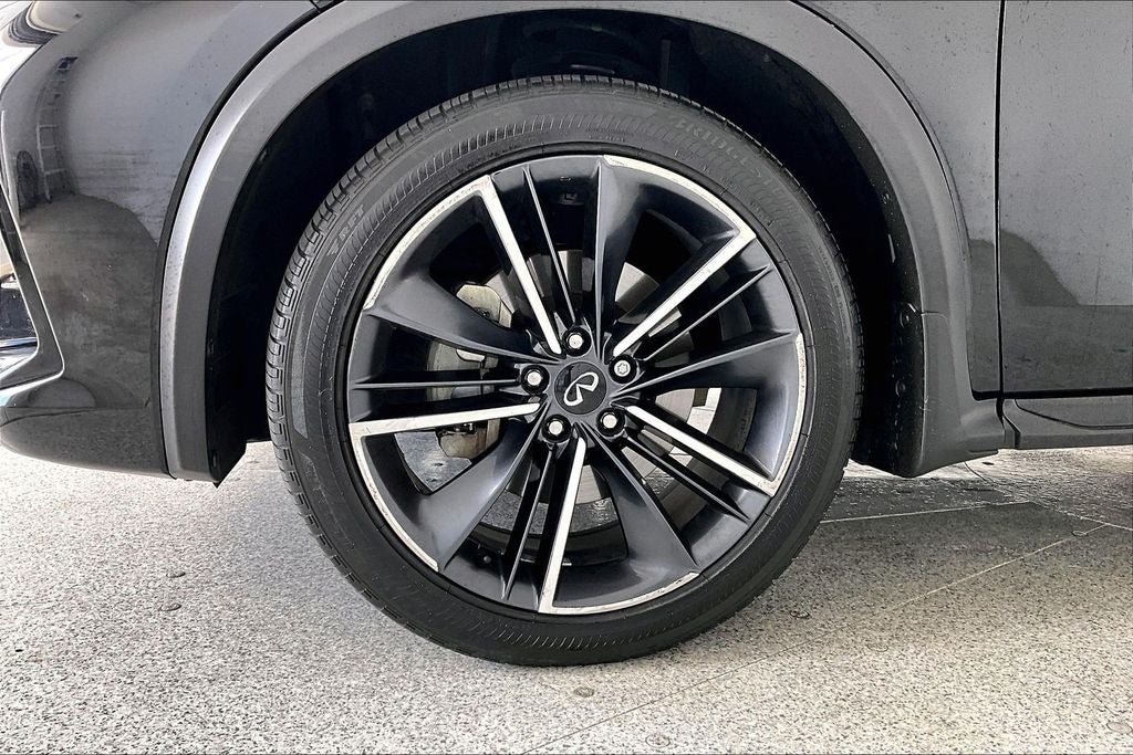 2023 INFINITI QX55 LUXE