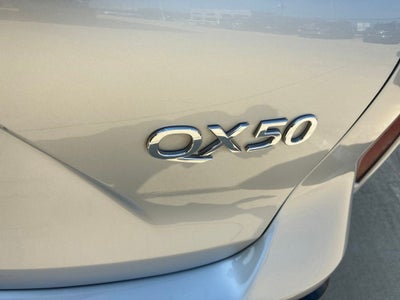2019 INFINITI QX50 LUXE