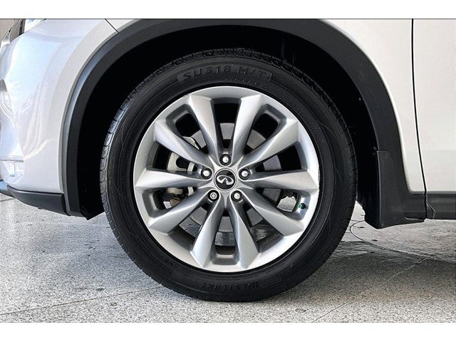 2019 INFINITI QX50 LUXE